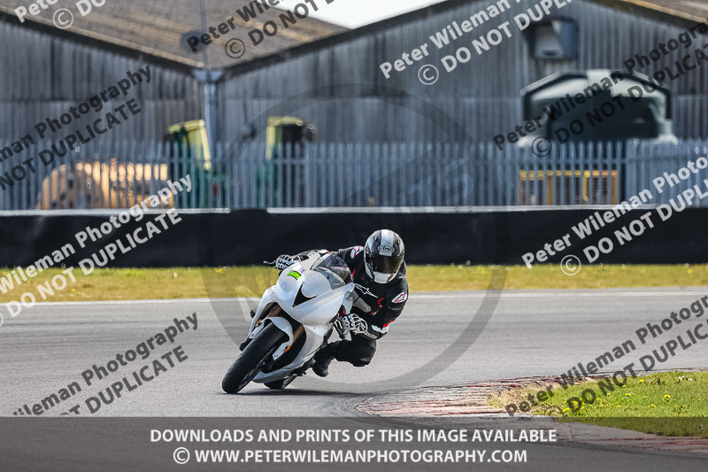 enduro digital images;event digital images;eventdigitalimages;no limits trackdays;peter wileman photography;racing digital images;snetterton;snetterton no limits trackday;snetterton photographs;snetterton trackday photographs;trackday digital images;trackday photos